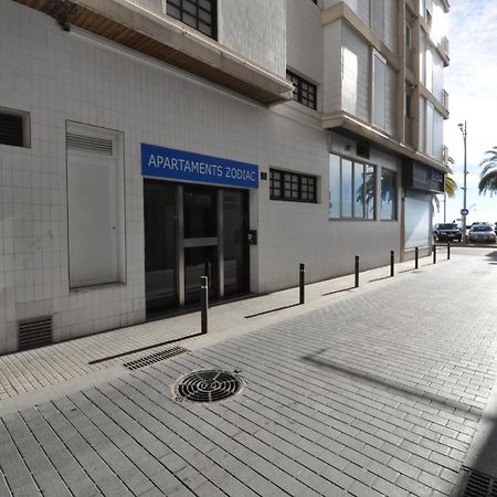 Apartamentos Zodiac Lloret de Mar Dış mekan fotoğraf
