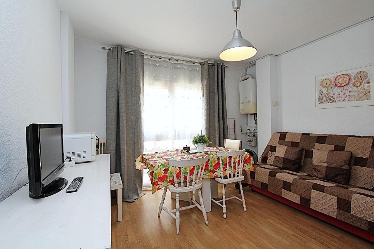 Apartamentos Zodiac Lloret de Mar Dış mekan fotoğraf