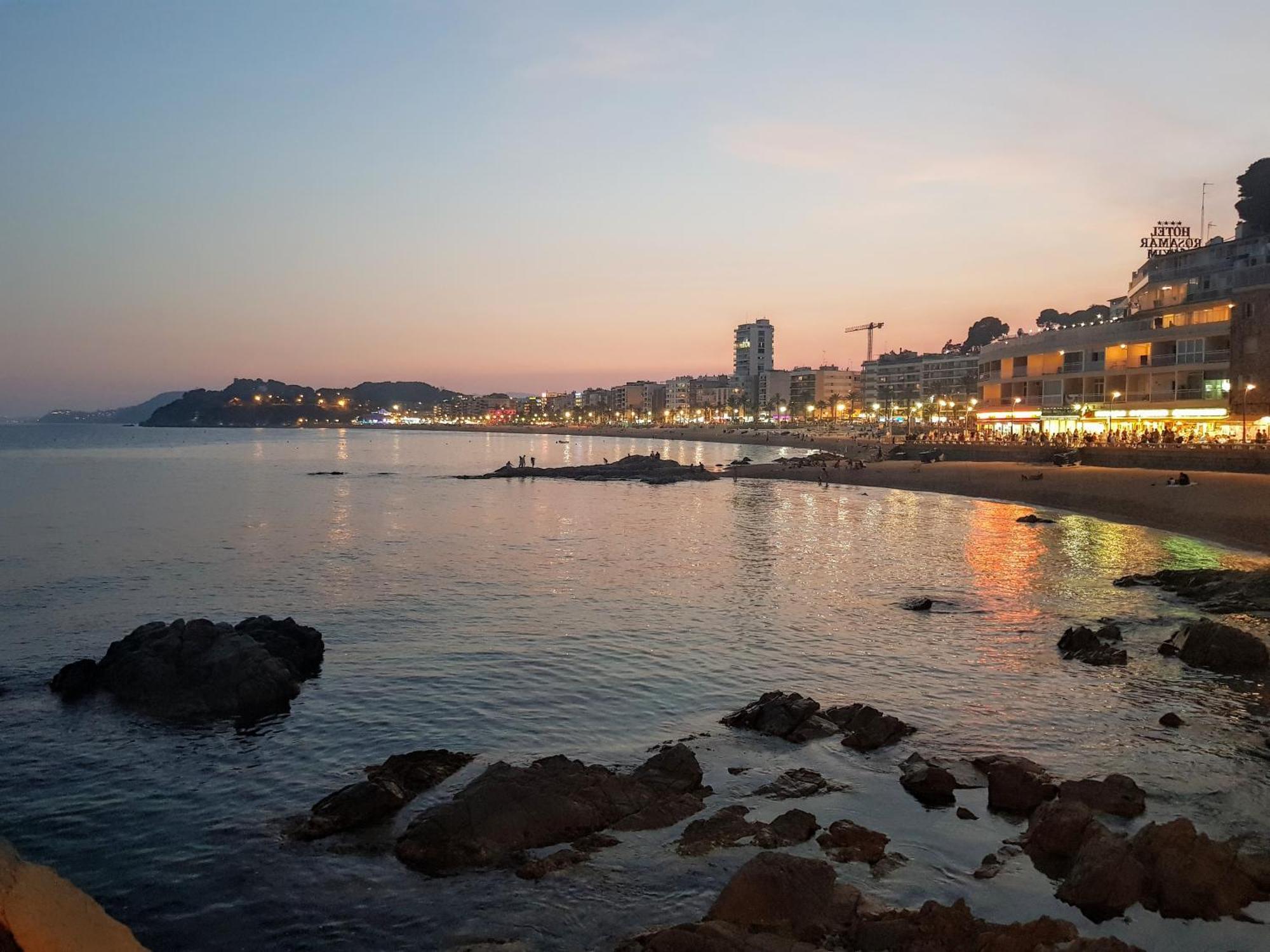 Apartamentos Zodiac Lloret de Mar Dış mekan fotoğraf