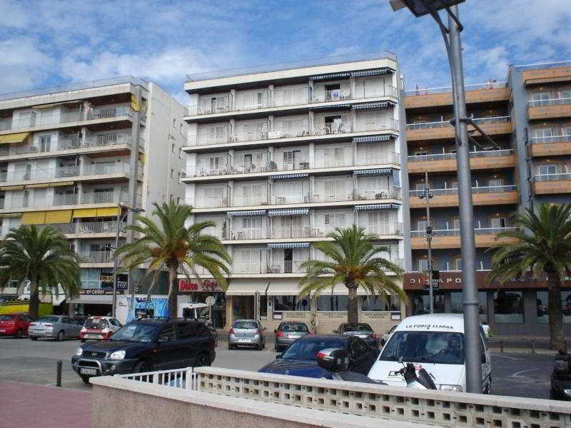 Apartamentos Zodiac Lloret de Mar Dış mekan fotoğraf