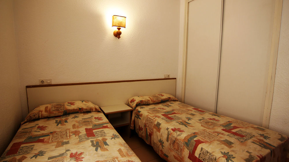 Apartamentos Zodiac Lloret de Mar Dış mekan fotoğraf