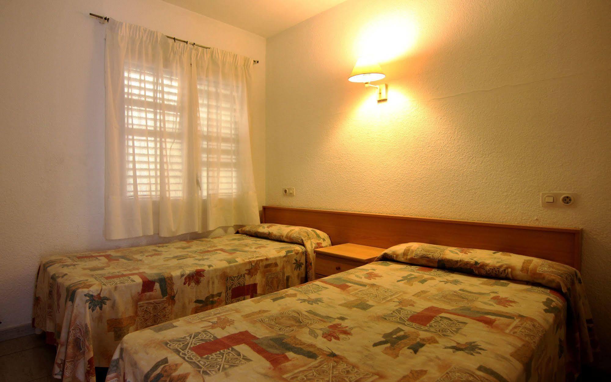 Apartamentos Zodiac Lloret de Mar Dış mekan fotoğraf