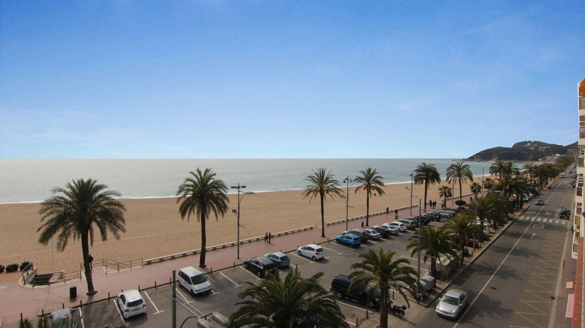 Apartamentos Zodiac Lloret de Mar Dış mekan fotoğraf
