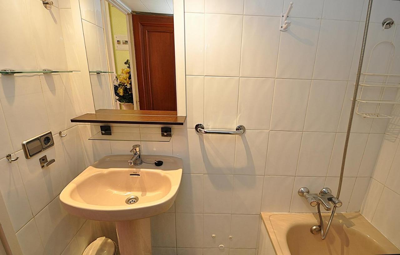 Apartamentos Zodiac Lloret de Mar Dış mekan fotoğraf