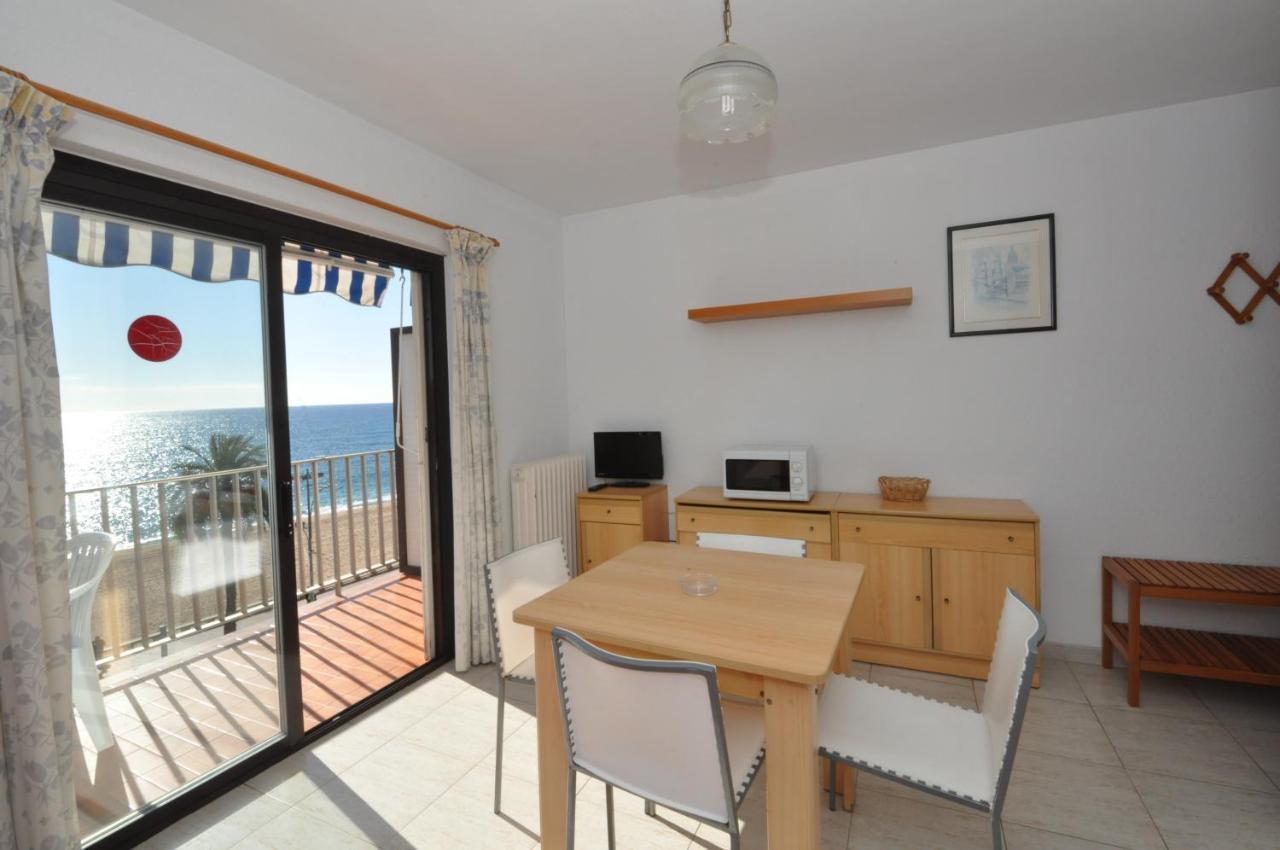 Apartamentos Zodiac Lloret de Mar Dış mekan fotoğraf
