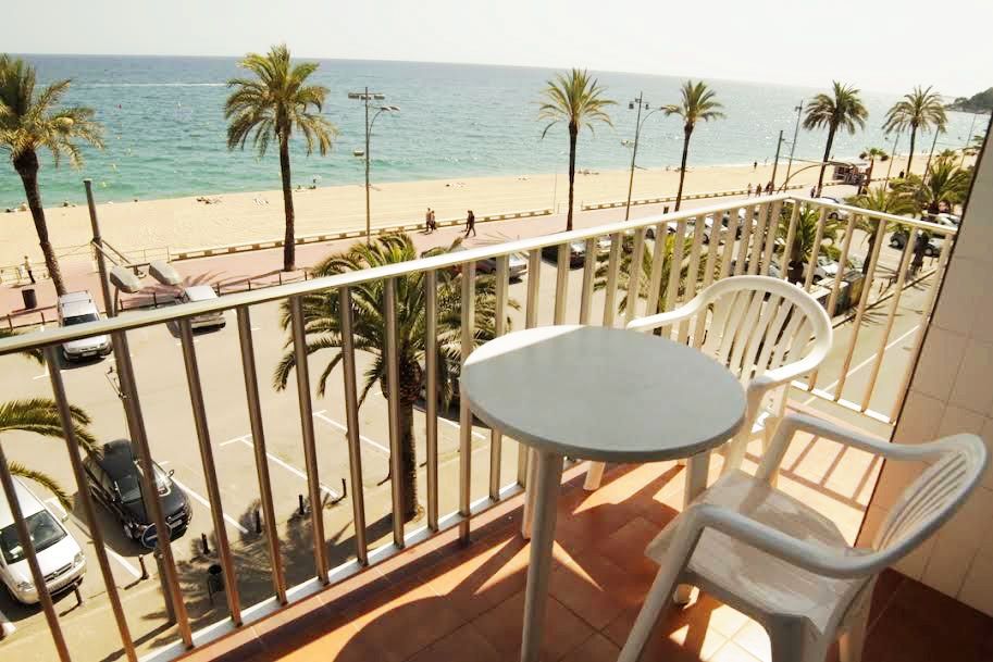 Apartamentos Zodiac Lloret de Mar Dış mekan fotoğraf